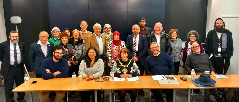 Group photo taken at the Loose Lawyers event